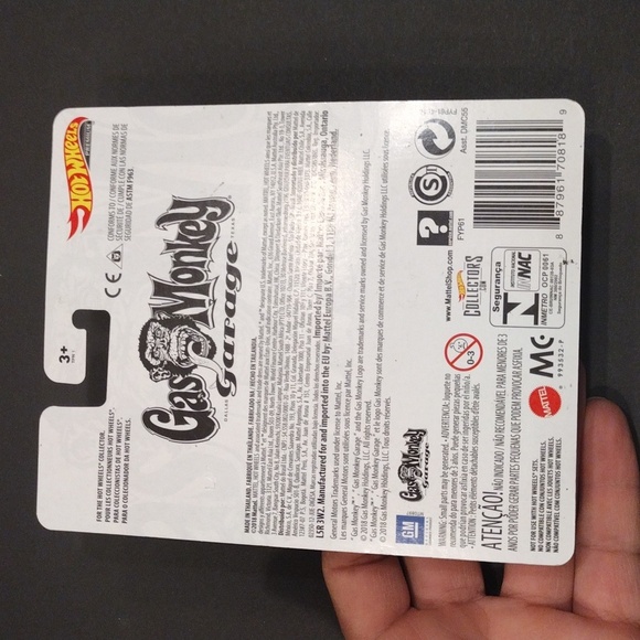 Hot Wheels '68 Corvette Gas Monkey Garage premium - Picture 7 of 7